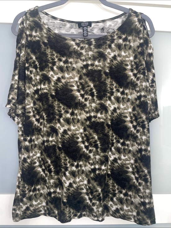 Jones New York Tops - Jones New York Black and Olive Tie-Dye Short Sleeve Tee